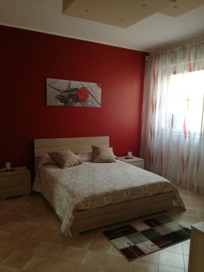 Casa Vacanza Petrulli Zafferana Etnea Bagian luar foto